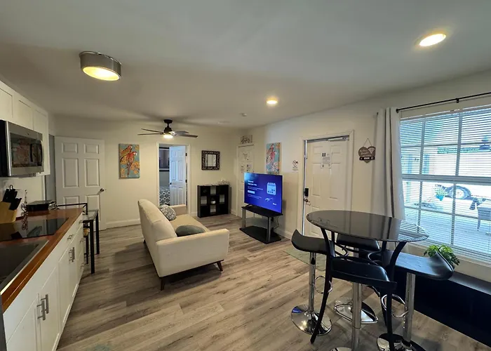 Guest Houses West Palm Beach 2Br Or 1Br